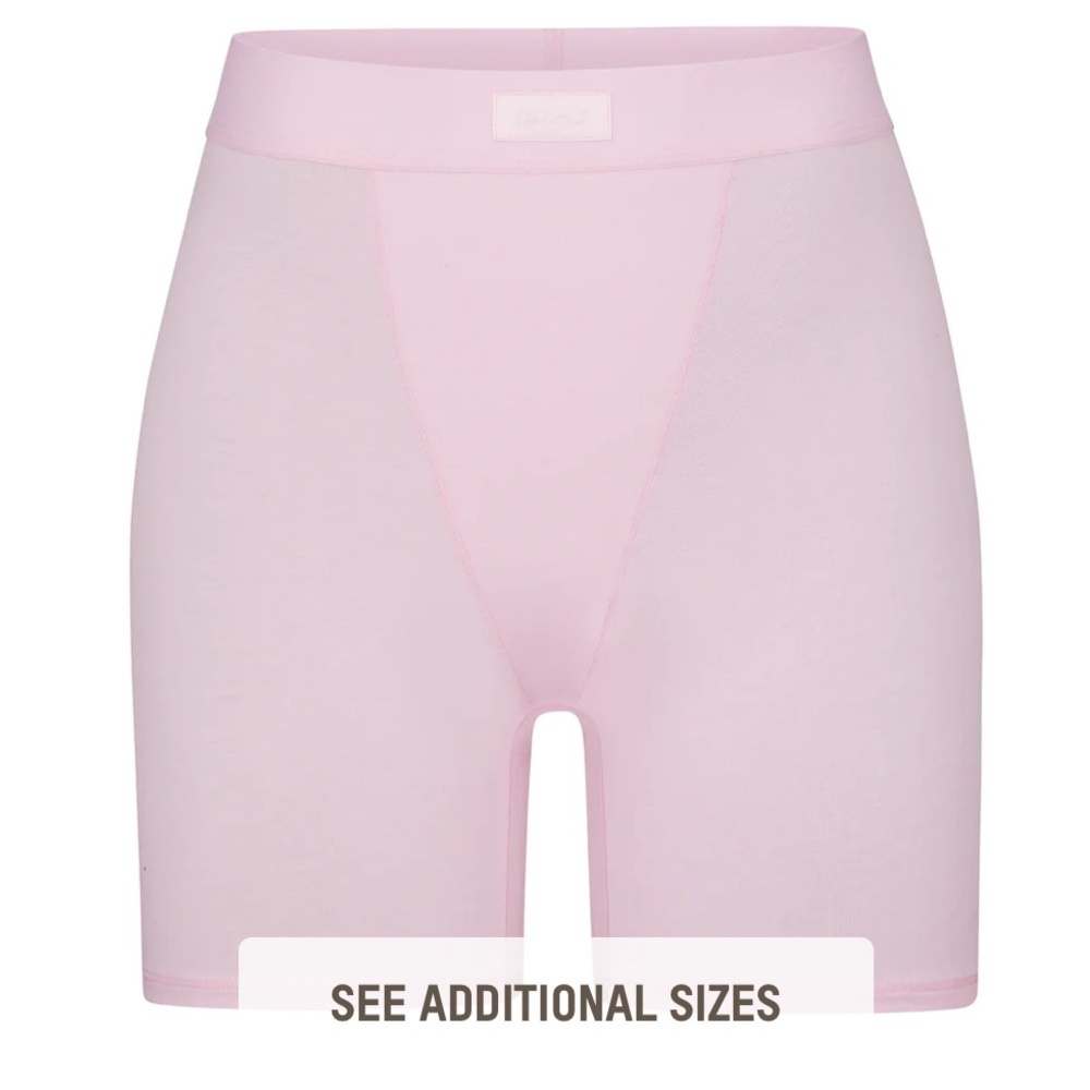 Skims cherry blossom boyfriend boxer